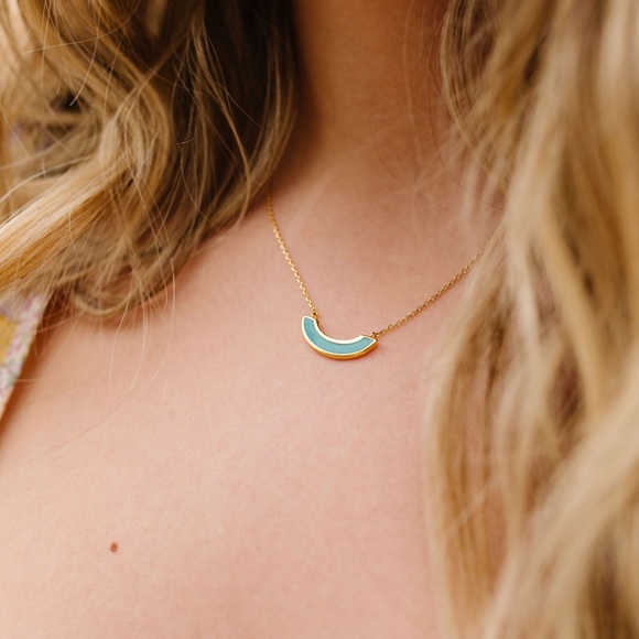 Vibrant Beaded Bracelet - Picture 6 of 8